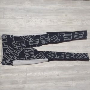 VS PINK Ultimate Graphic Pocket Leggings